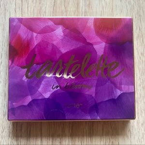 Tarte Tartelette in bloom eyeshadow palette